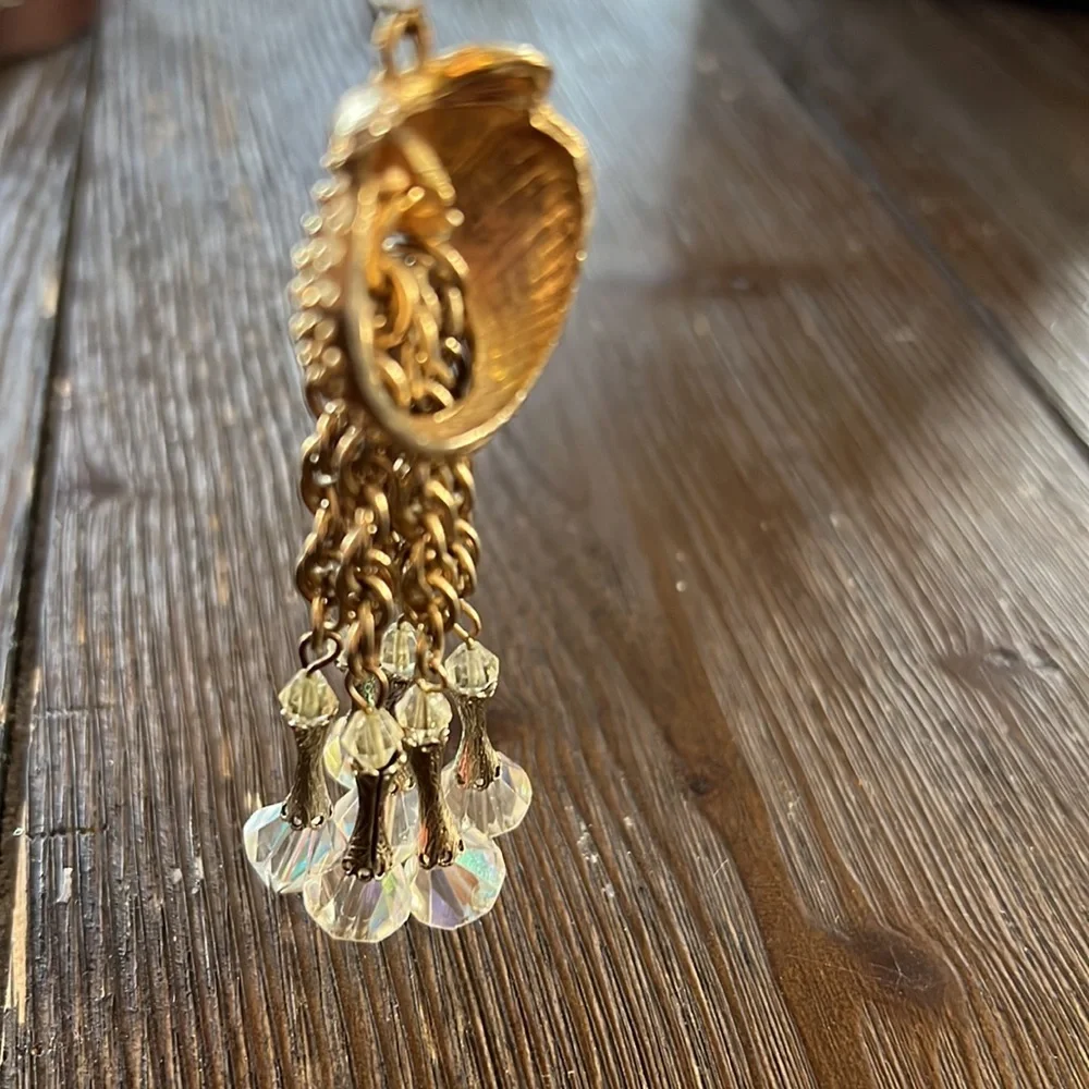 Gorgeous Vintage clear beaded necklace